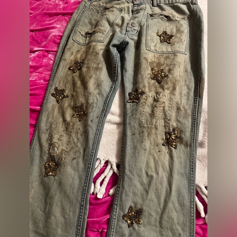 Magnolia Pearl Star Catcher Sequin Jeans - Picture 5 of 6